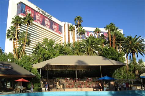 the mirage lv|who built the vegas mirage.